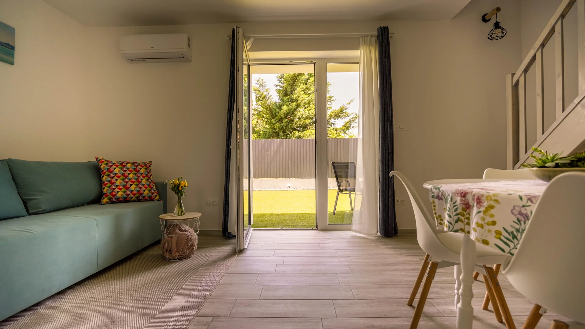 2+1 fős apartman – nappali teraszajtóval